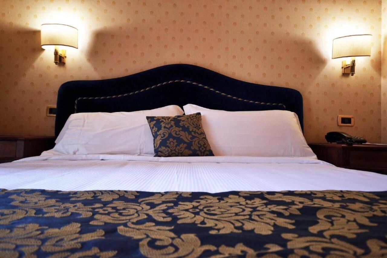 Hotel Cilicia Roma Esterno foto