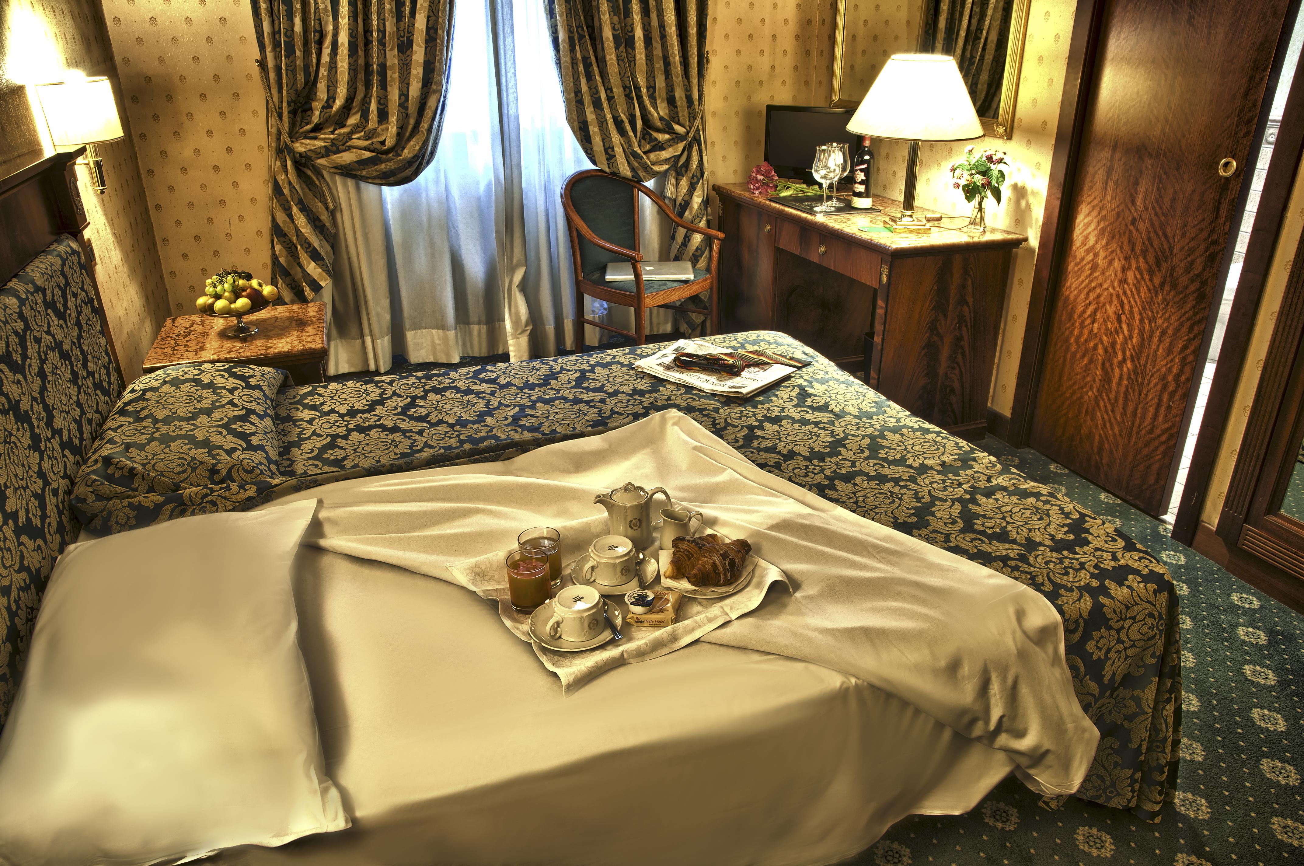 Hotel Cilicia Roma Esterno foto