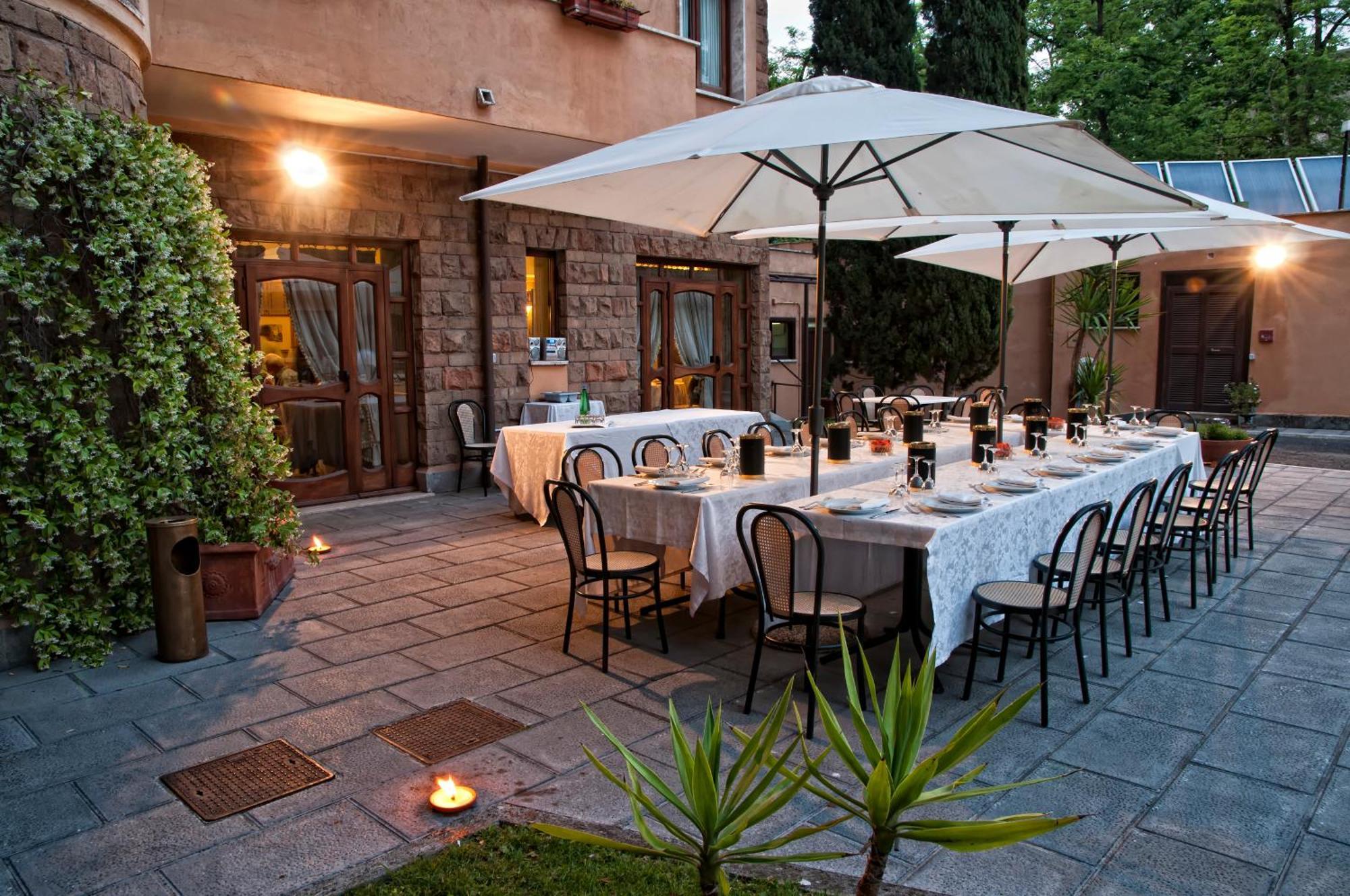 Hotel Cilicia Roma Esterno foto