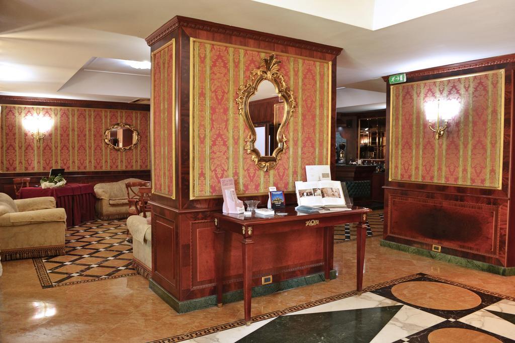 Hotel Cilicia Roma Esterno foto