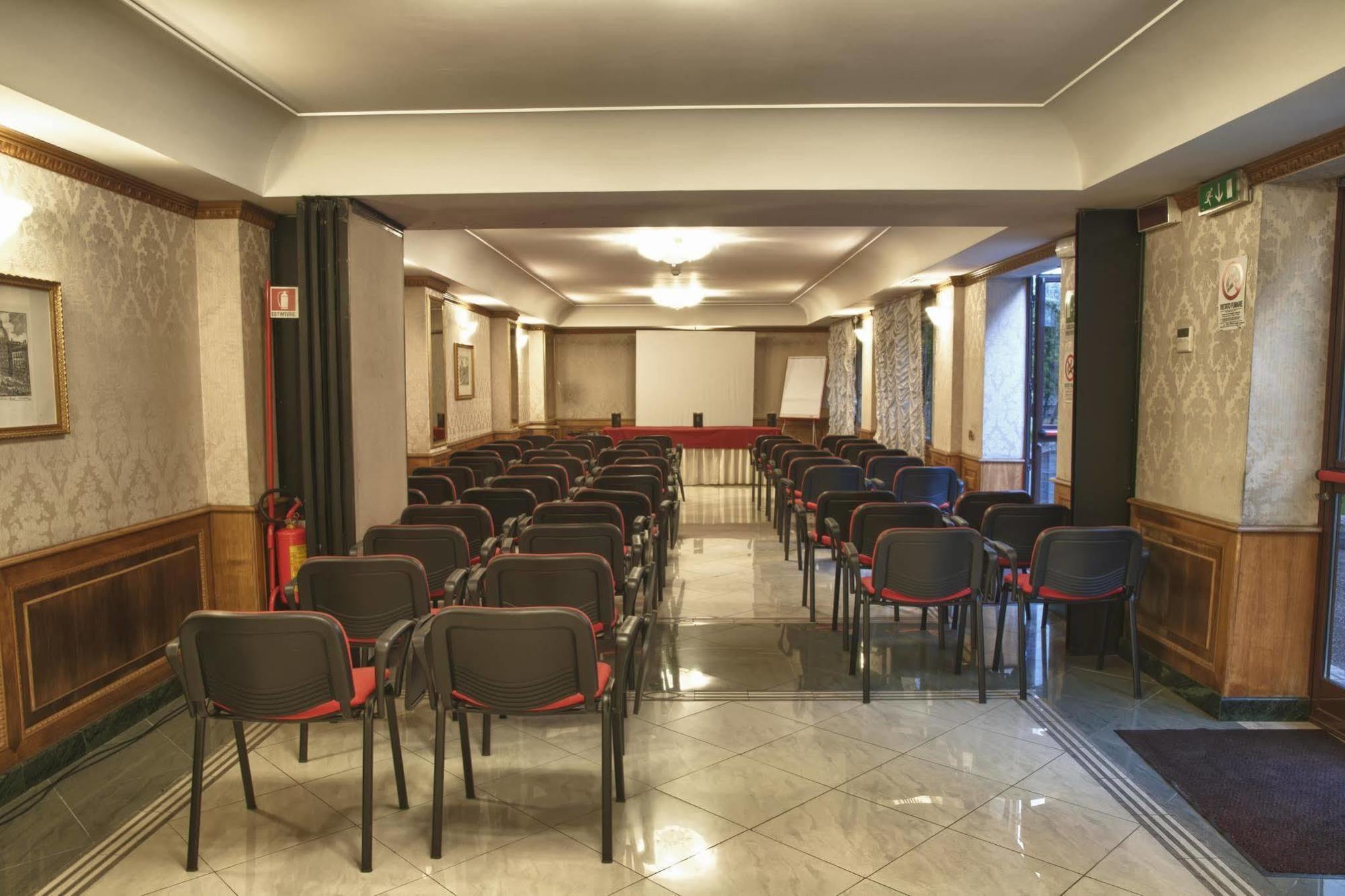 Hotel Cilicia Roma Esterno foto