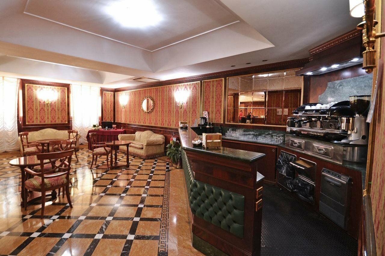 Hotel Cilicia Roma Esterno foto